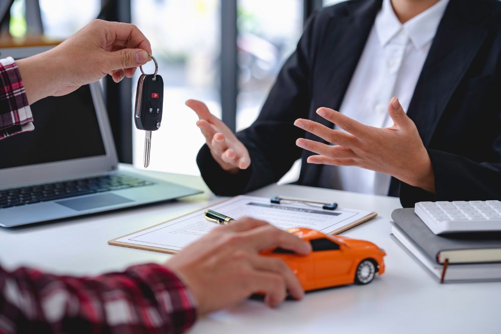 車買取の契約後のキャンセルはいつまで可能？引き渡し前なら無料？違約金の真実